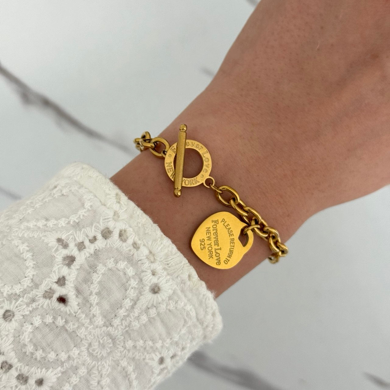 Gold Bracelet Pendant Forever Love New-York