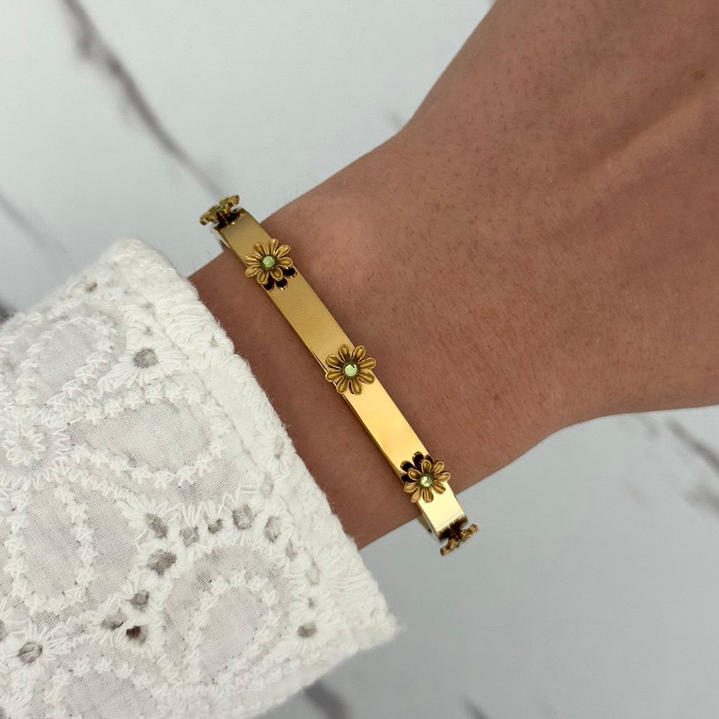 Gold Floral Bracelet