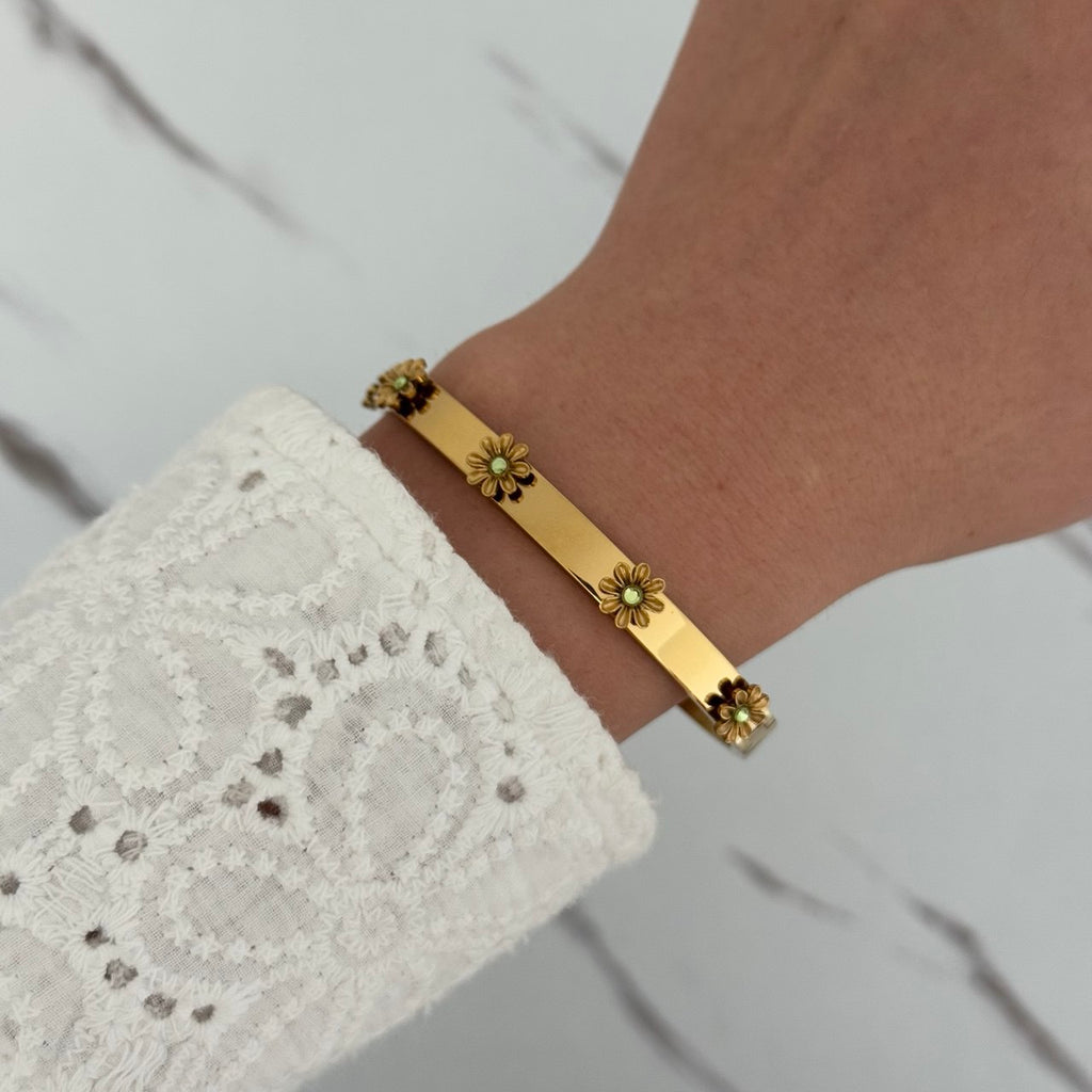 Gold Floral Bracelet