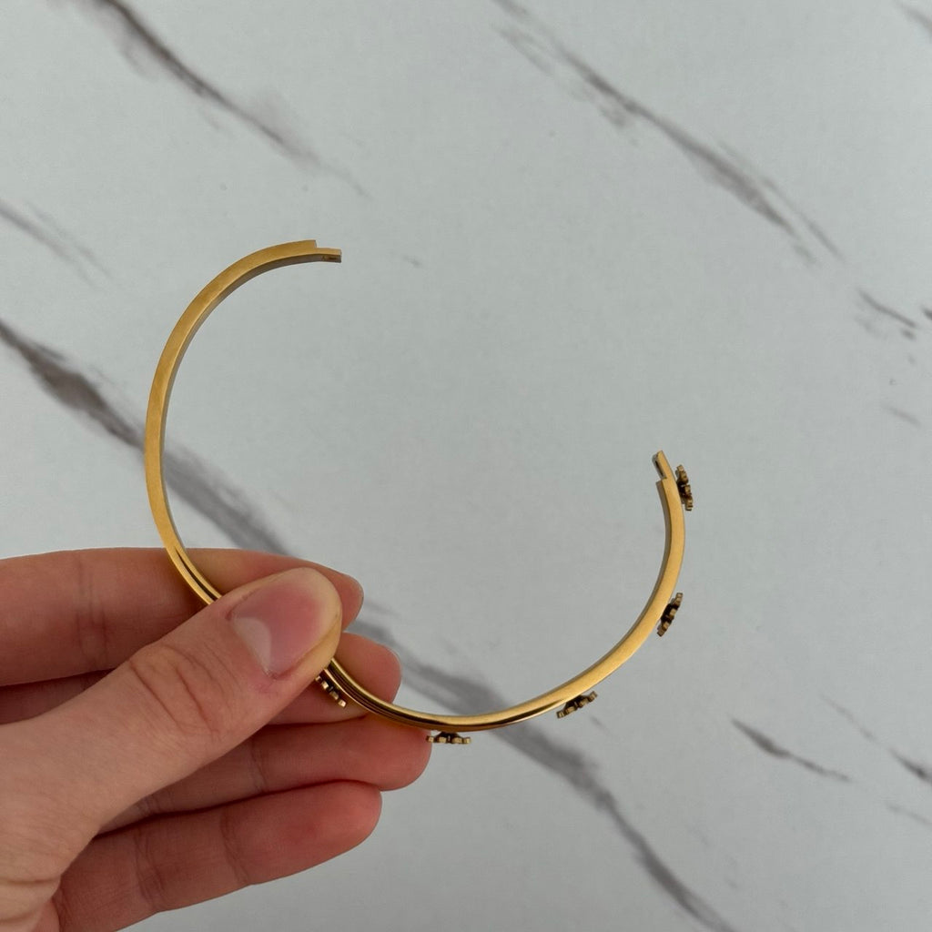 Gold Floral Bracelet