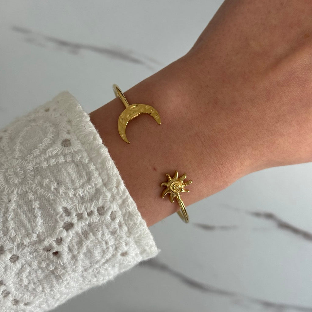 Vintage Vibe Gold Bracelet