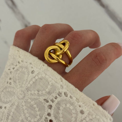 Gold Bow Ring