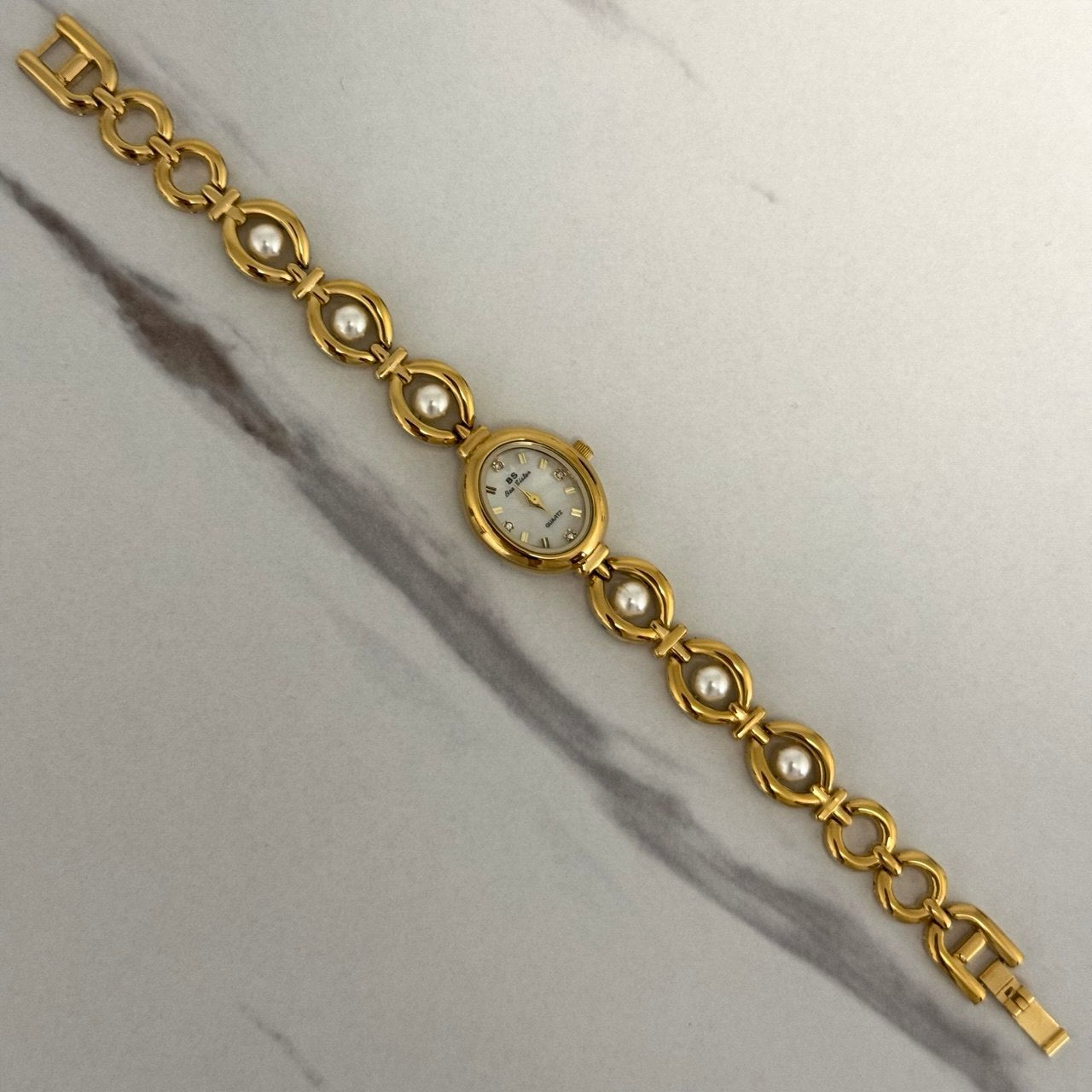 Gold/White Pearls Mini Watch