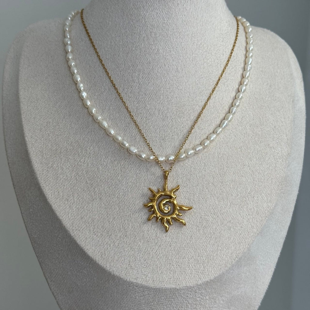 Vintage Vibe Sun Gold Chain Necklace