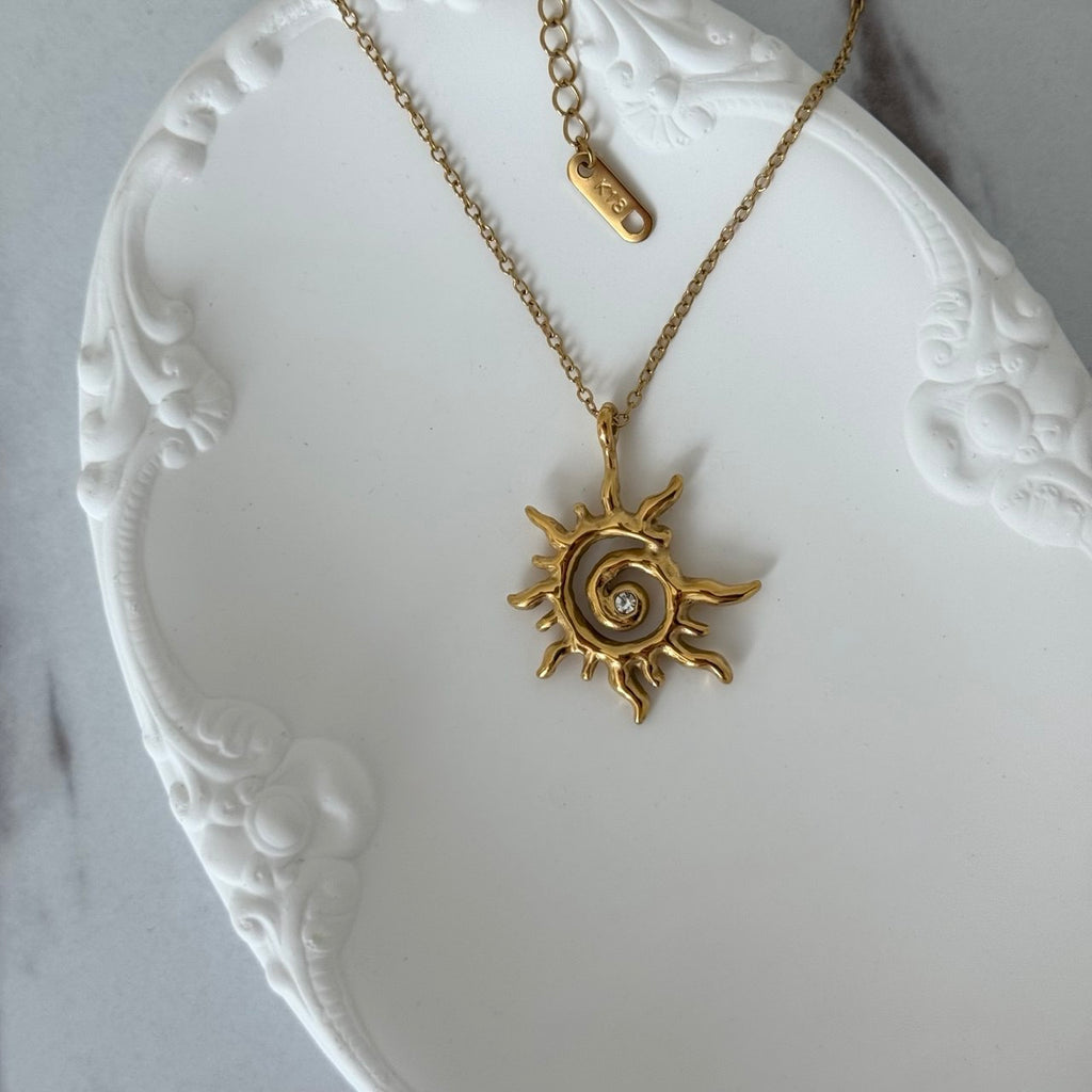 Vintage Vibe Sun Gold Chain Necklace