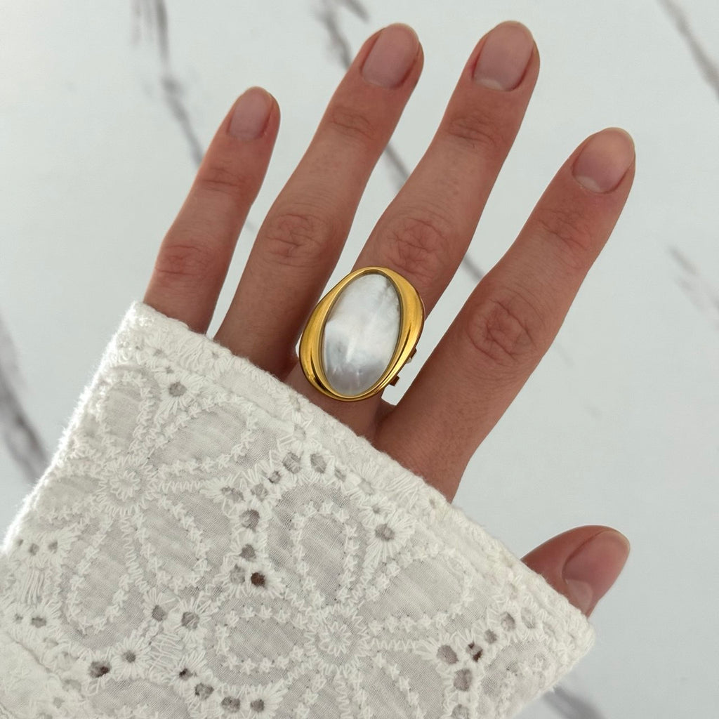 Gold Ring Pearl Moon Stone