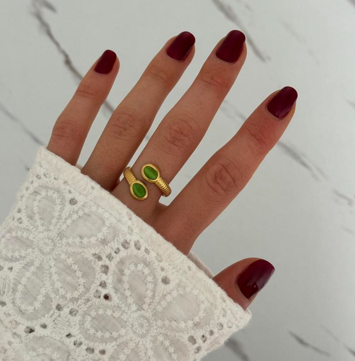 Vintage Ring Chameleon Green Stone