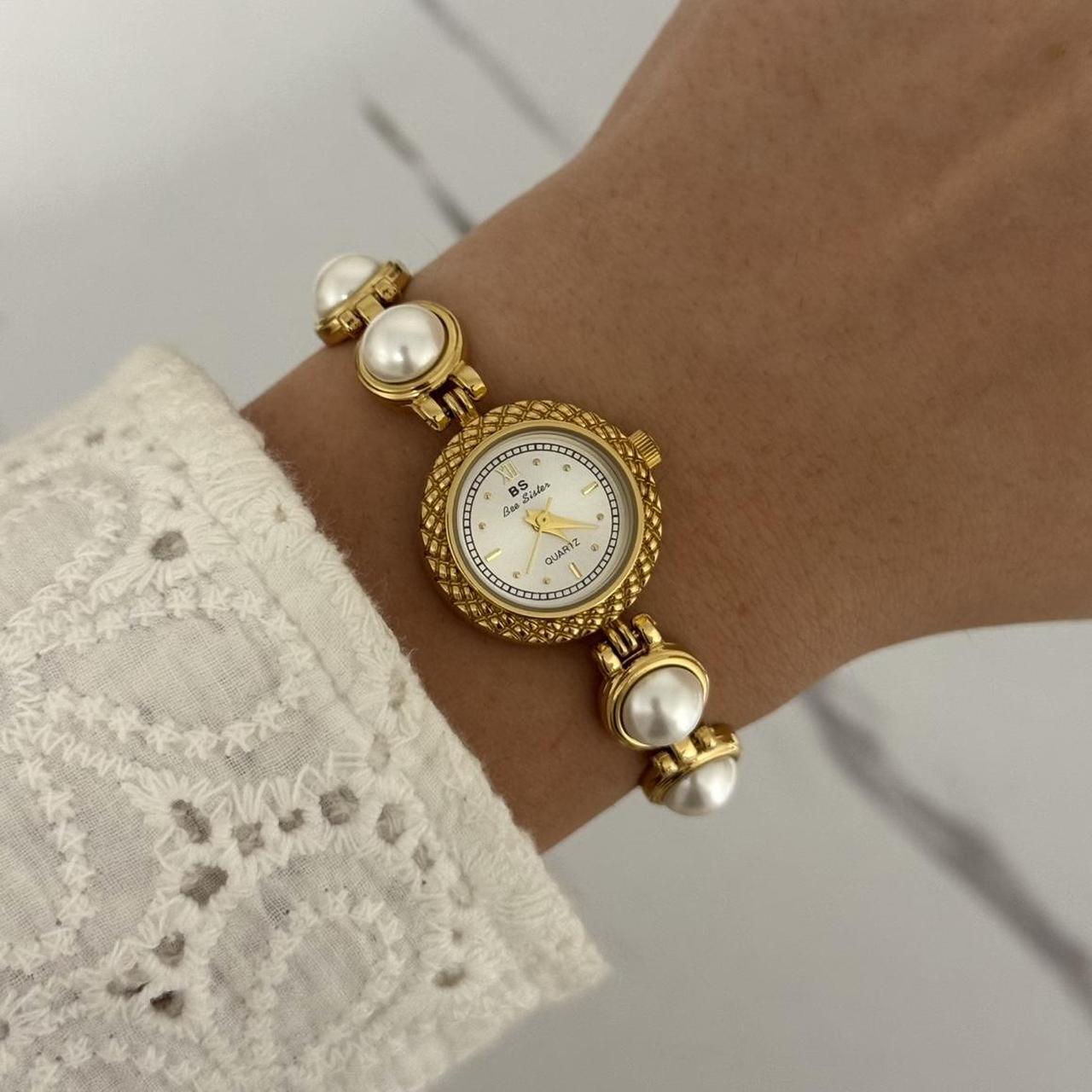 Pearl Gold Mini Watch