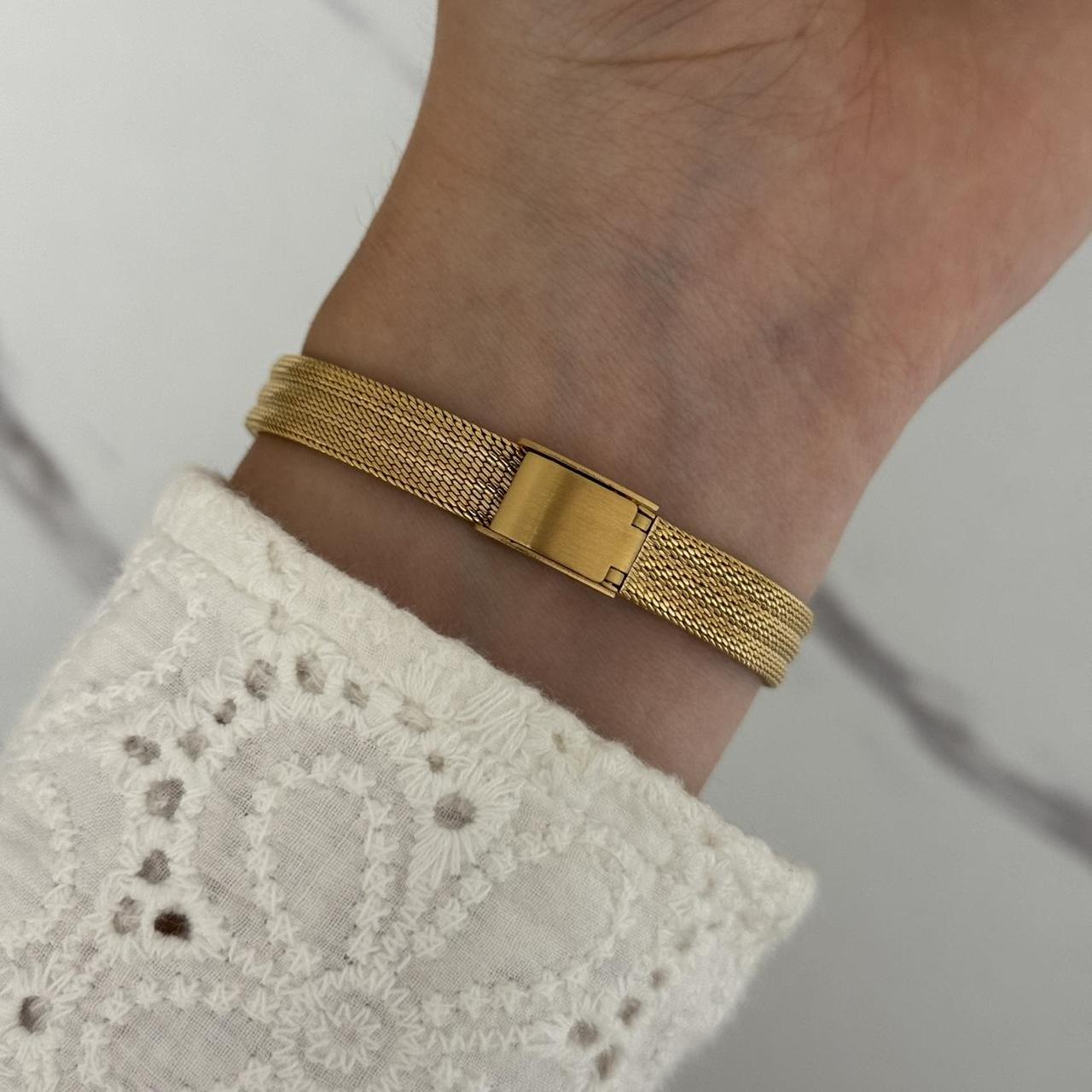 Gold White Round Watch