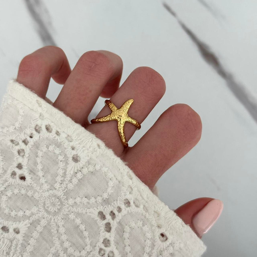 Gold Starfish Ring