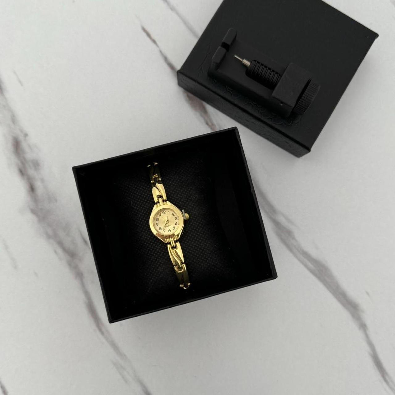 Vintage vibe gold mini watch