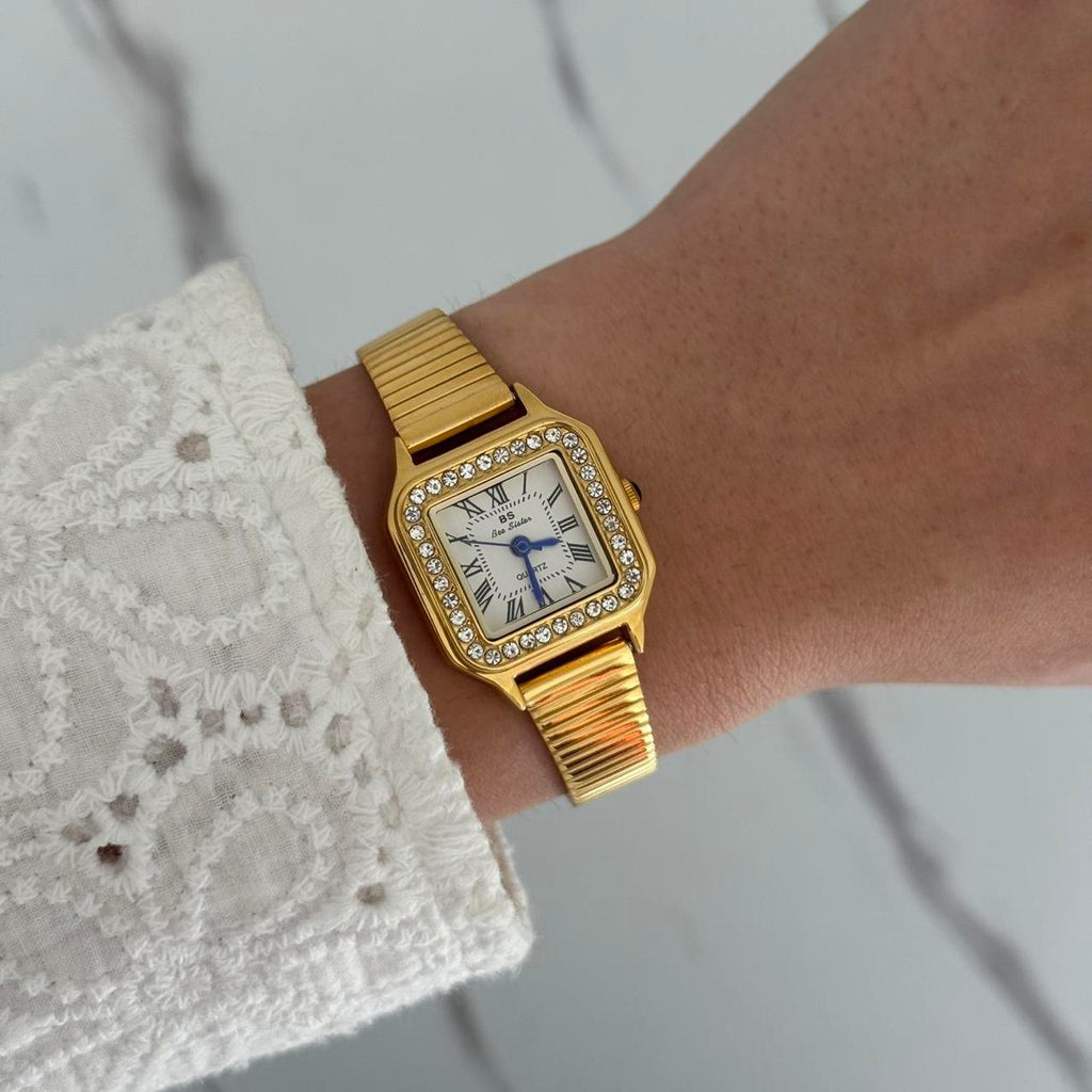 Gold Square Watch Vintage Vibe