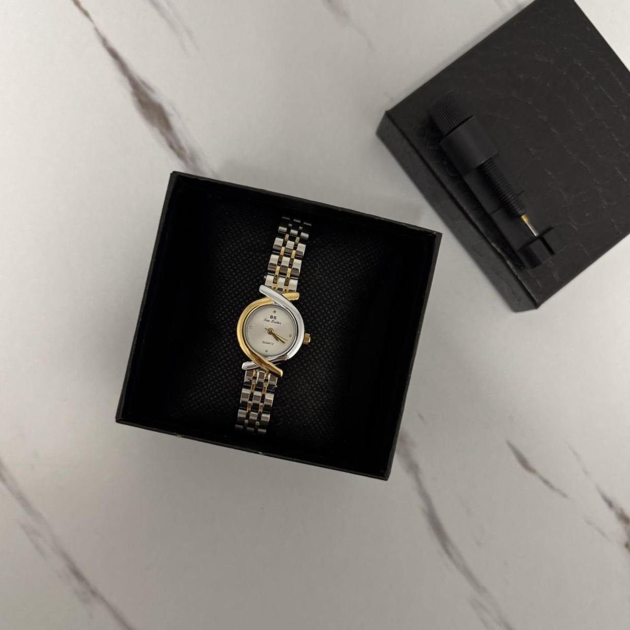 Two Tone Round Gold/Silver Watch