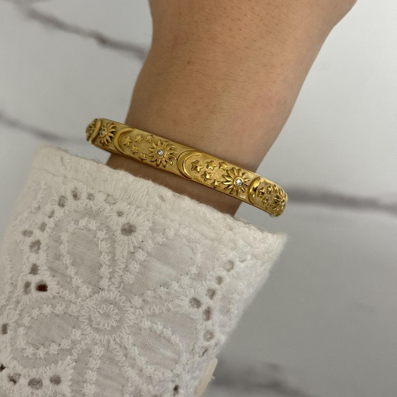Vintage Vibe Gold Bracelet Sun Shape