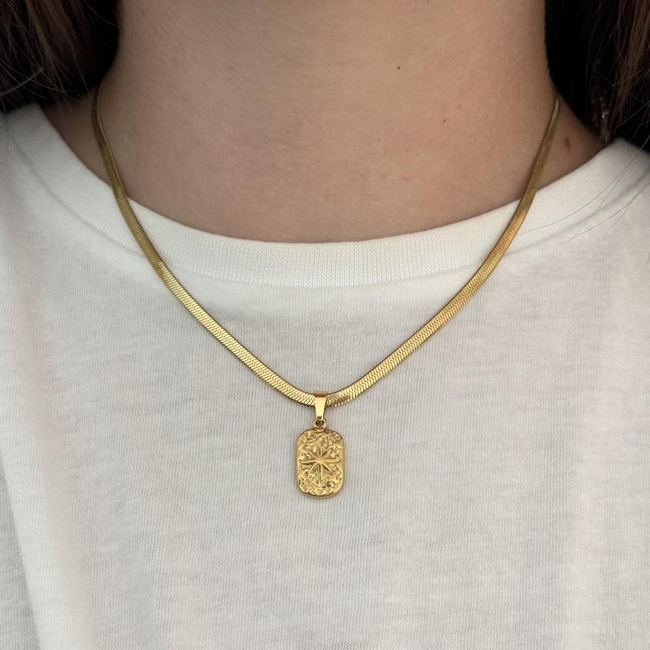 Vintage Inspired Gold Pedant Necklace