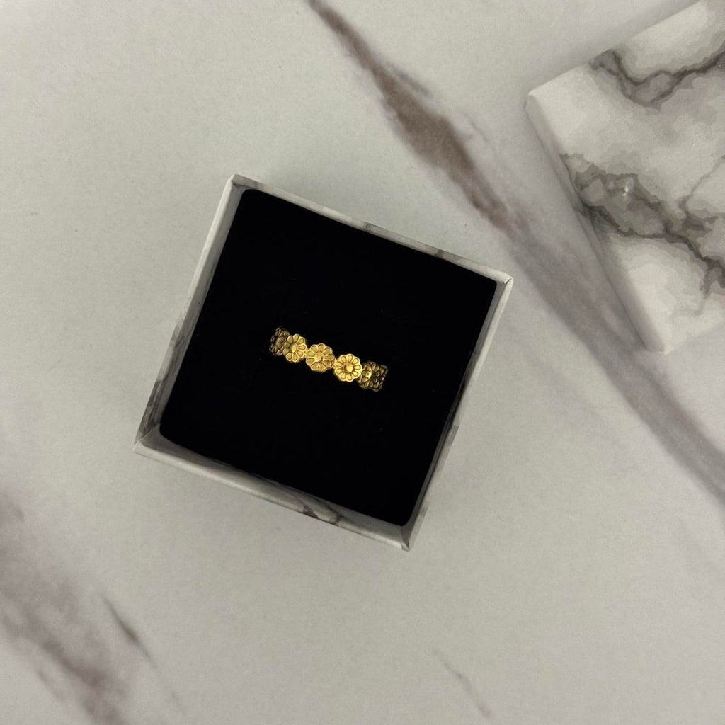 Gold Floral Ring