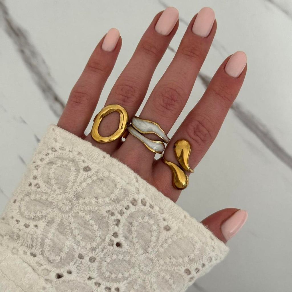 Gold/White Rings Set of 3