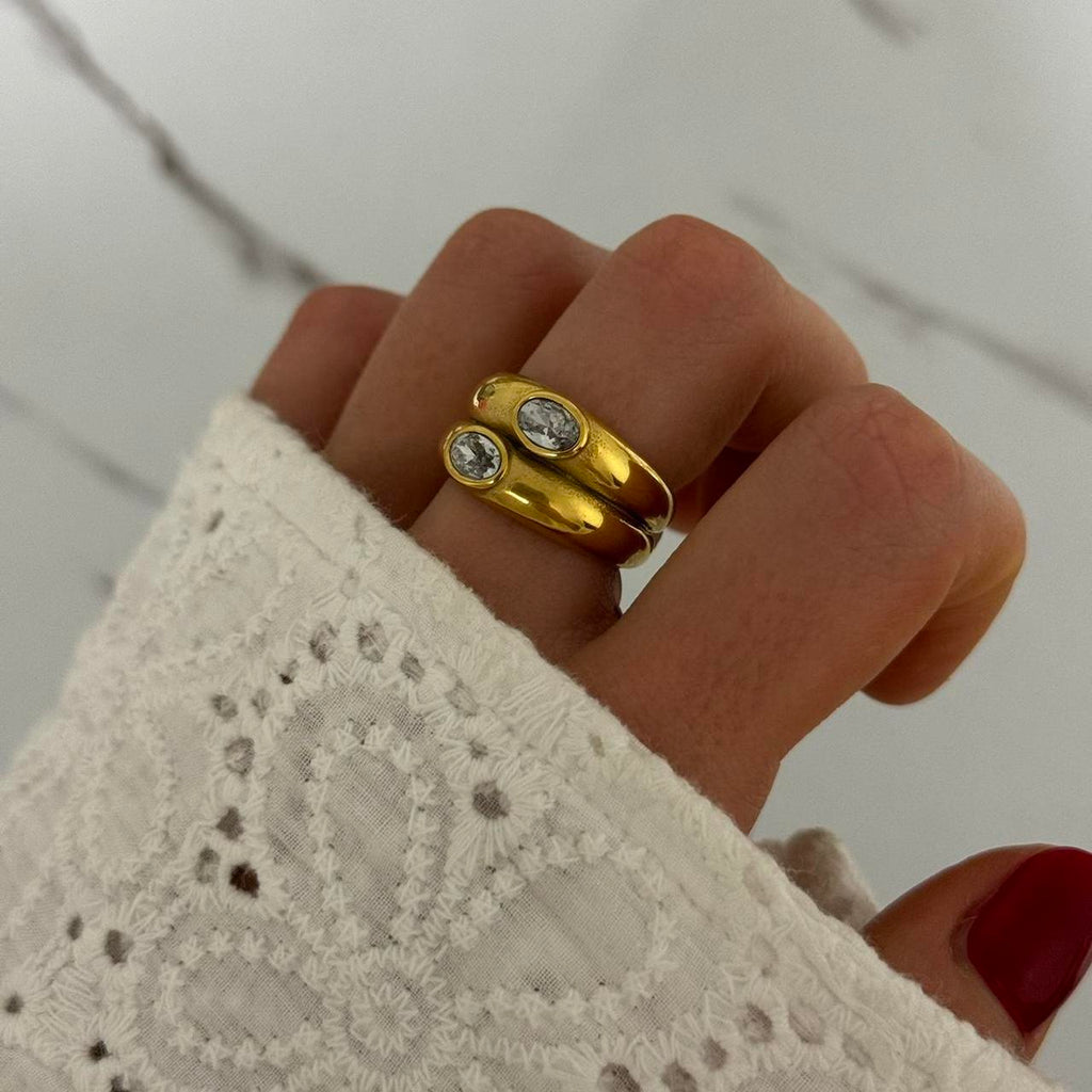 Vintage inspired Gold Double Ring Zircon Stone