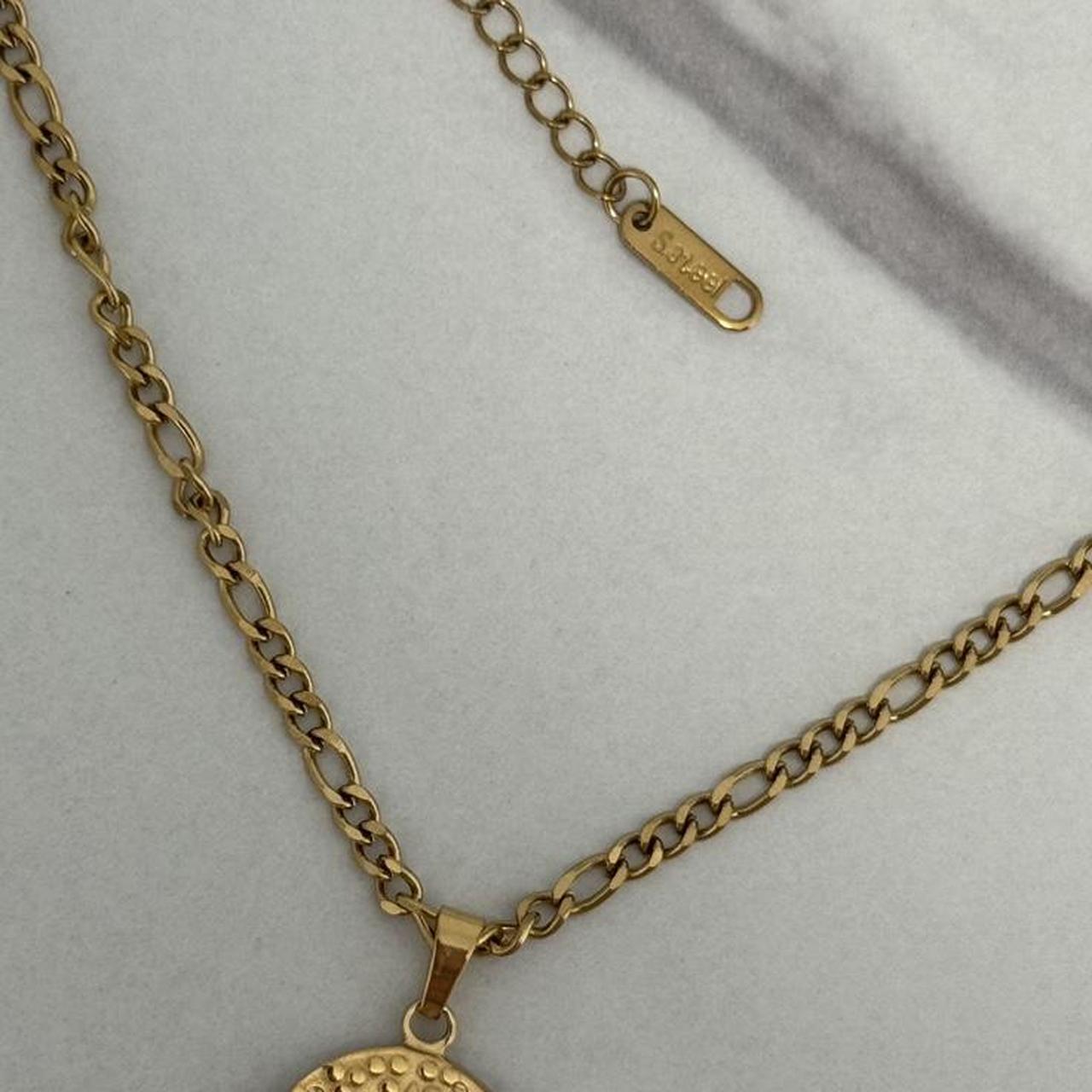 Vintage style gold chain necklace