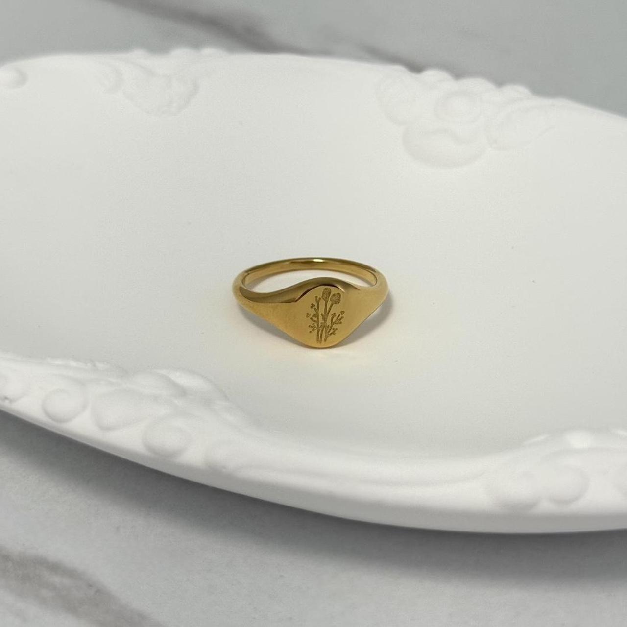 Vintage Style Gold Floral Ring