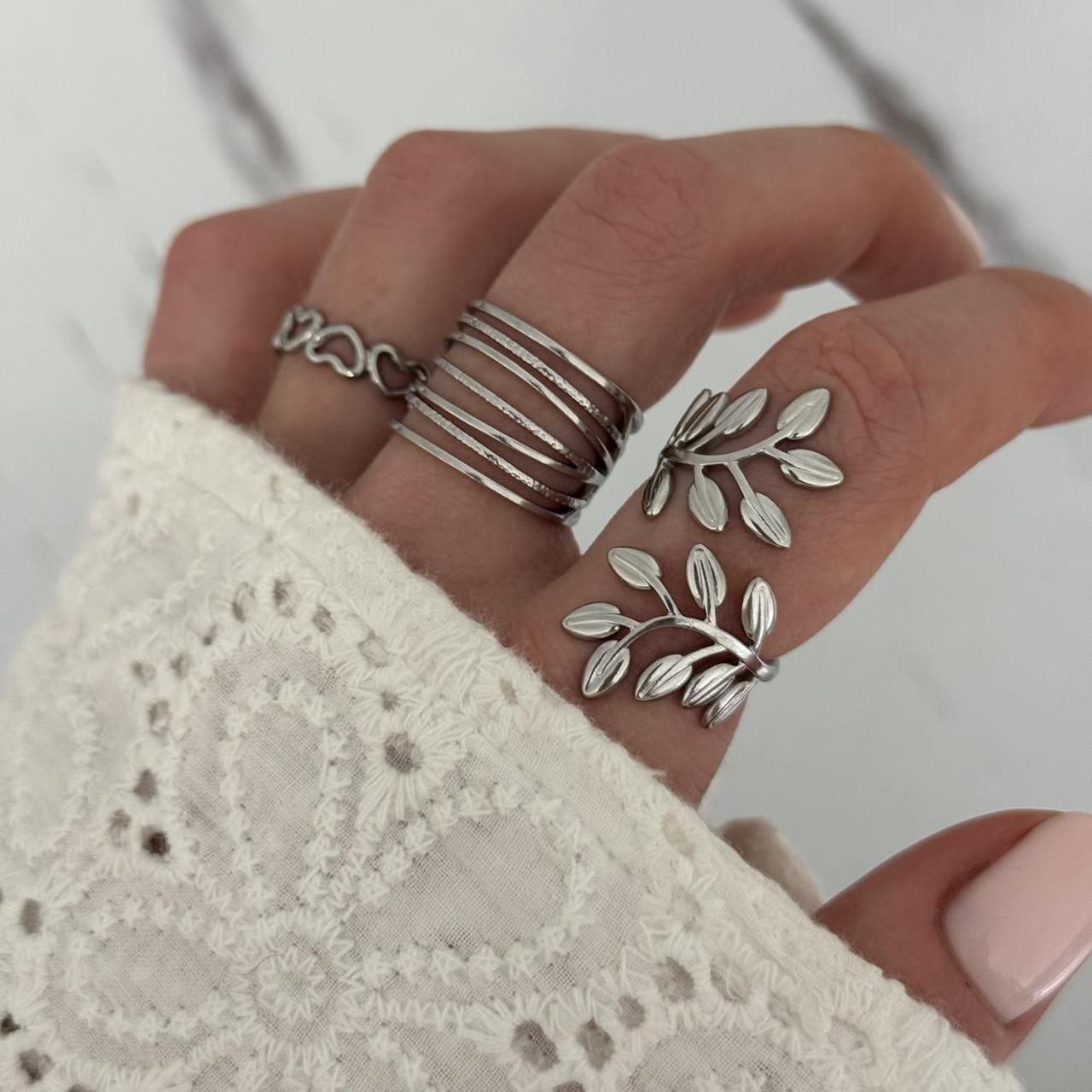 Set of 3 silver rings