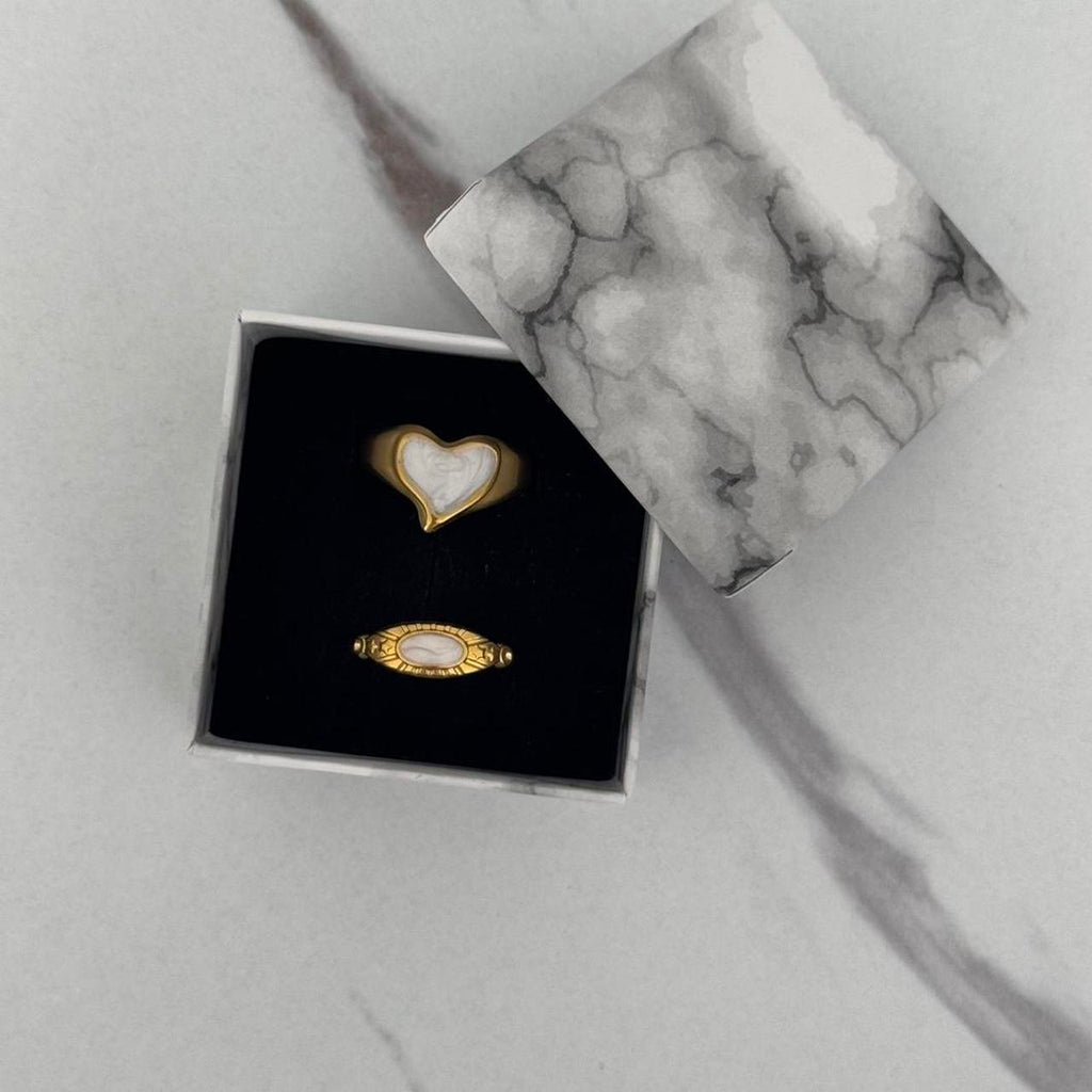 Set 2 Gold/White Rings