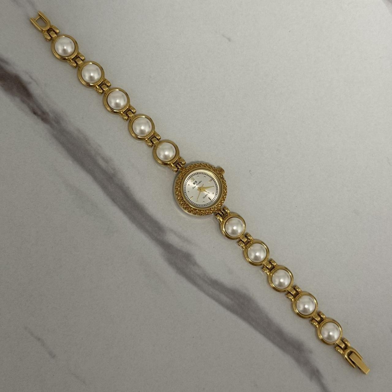 Pearl Gold Mini Watch