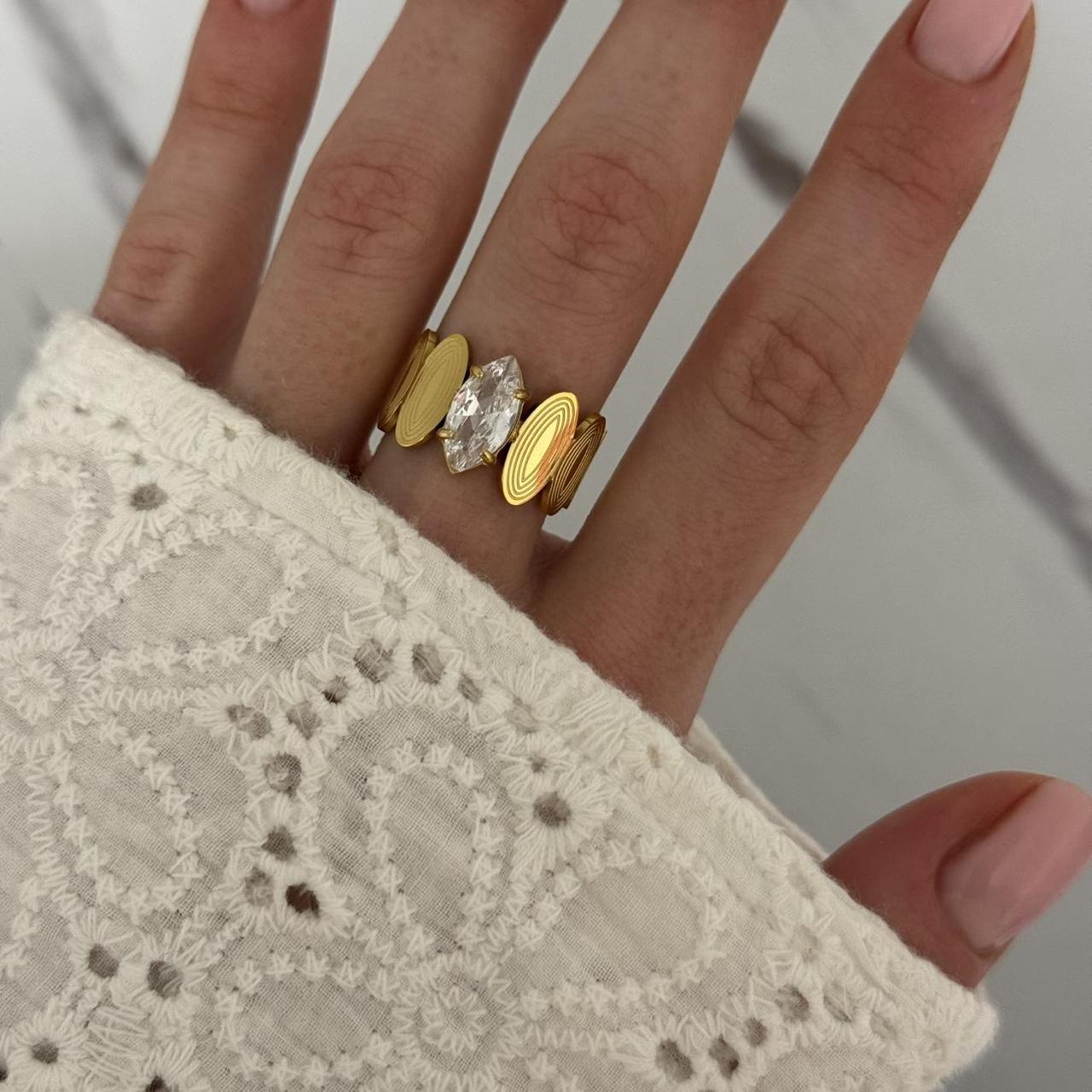 Gold Zircon Stone Solitaire Ring