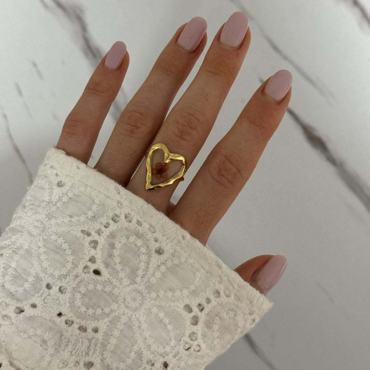 Vintage Style Gold Floral Heart Ring
