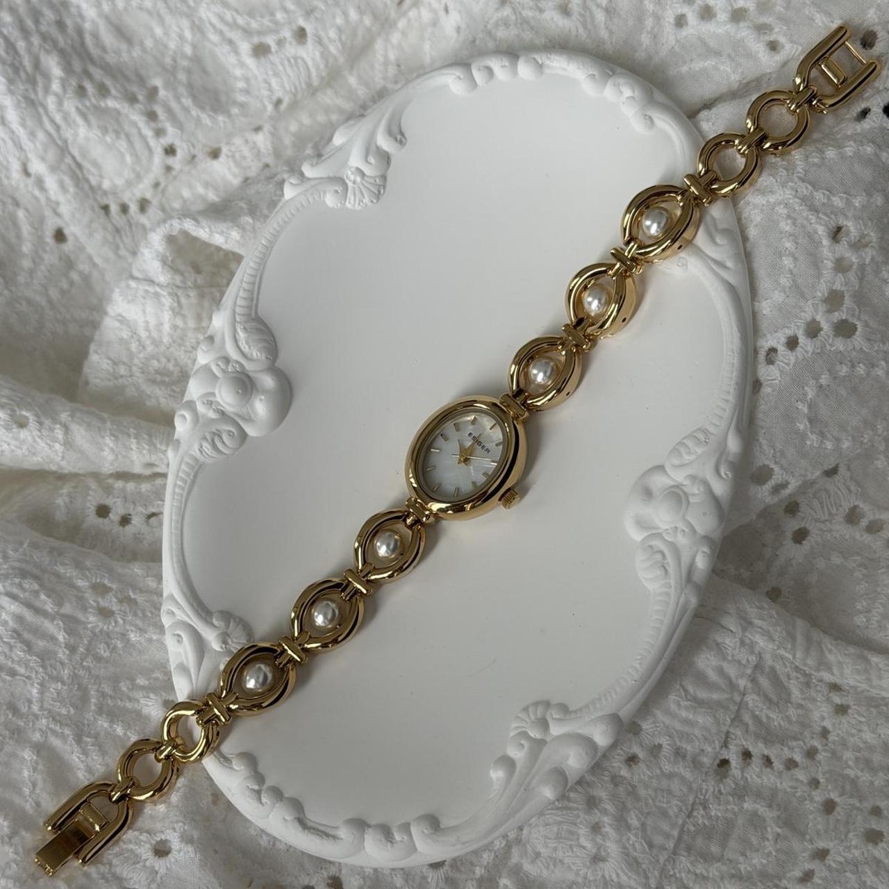 Gold mini watch pearls