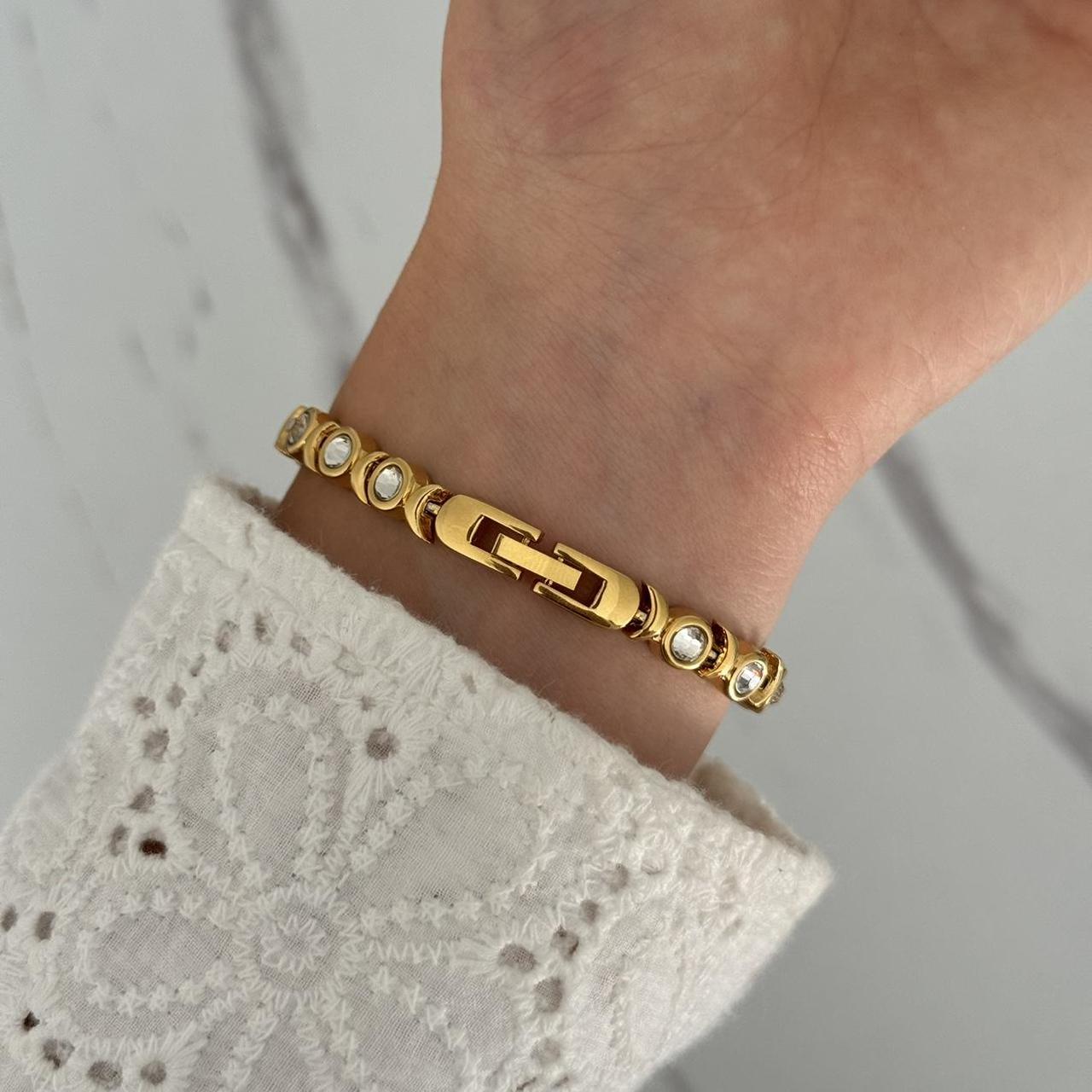 Watch White Zircon Stones