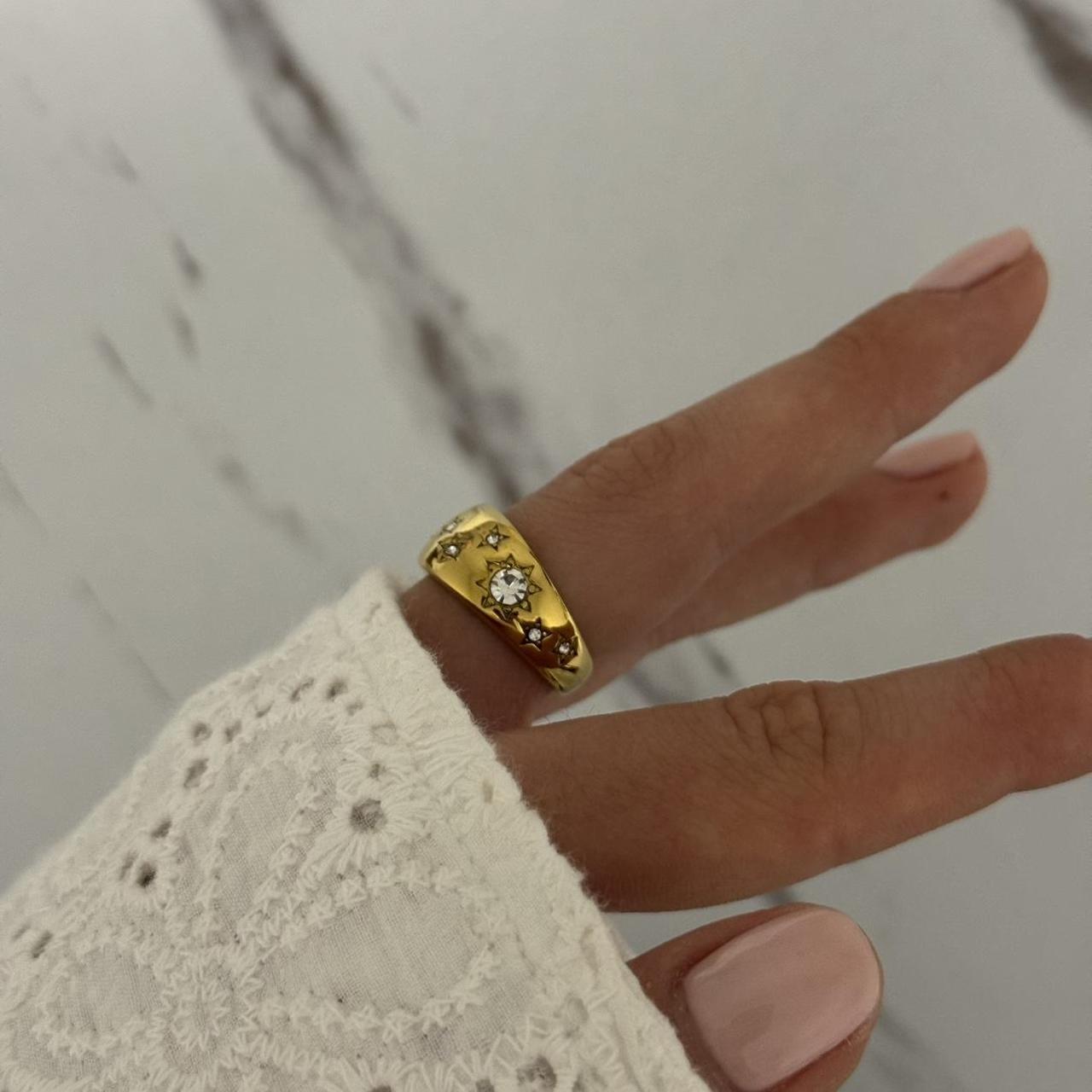 Gold Ring Zircon Stone