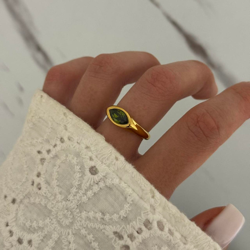 Gold Ring Green Zircon Stone
