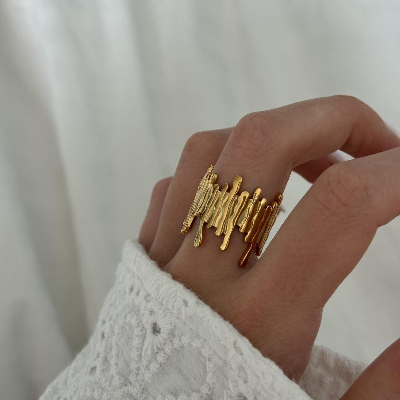 Vintage Vibe Gold Ring