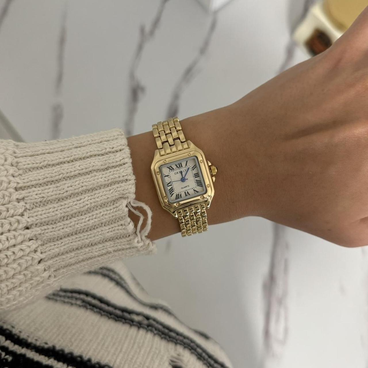 Vintage Vibe Square Gold Watch