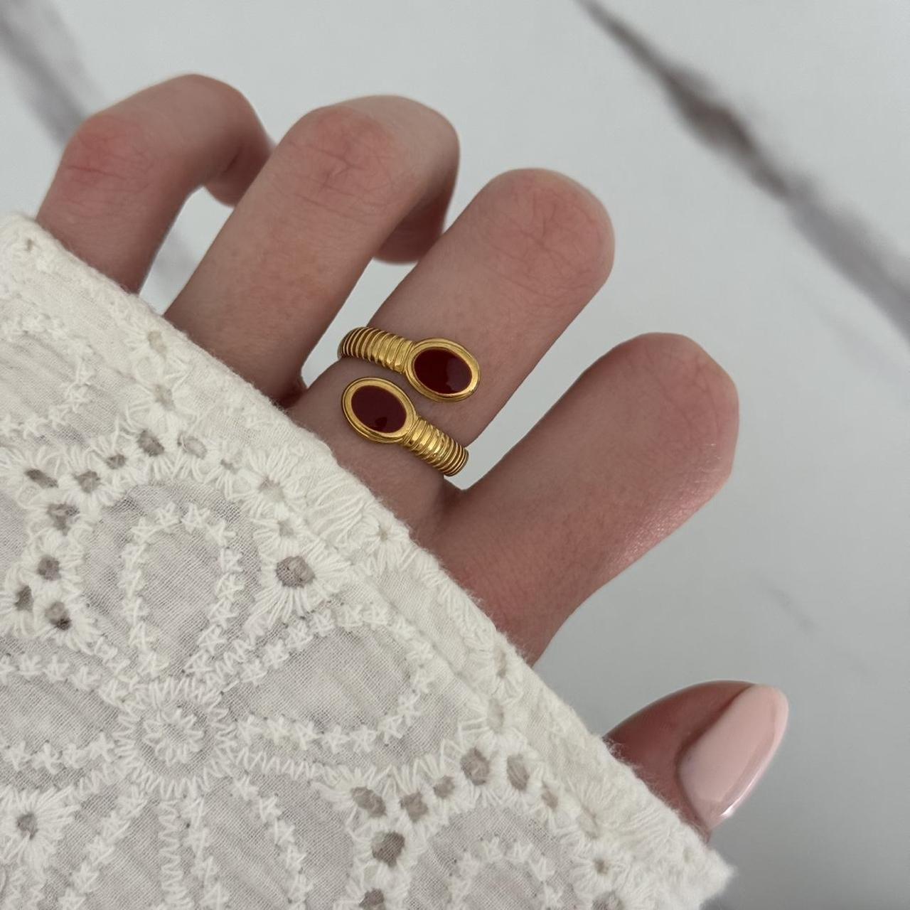 Gold/Burgundy Ring