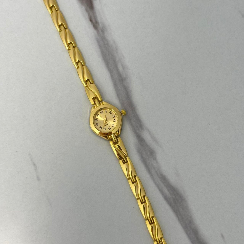 Vintage vibe gold mini watch