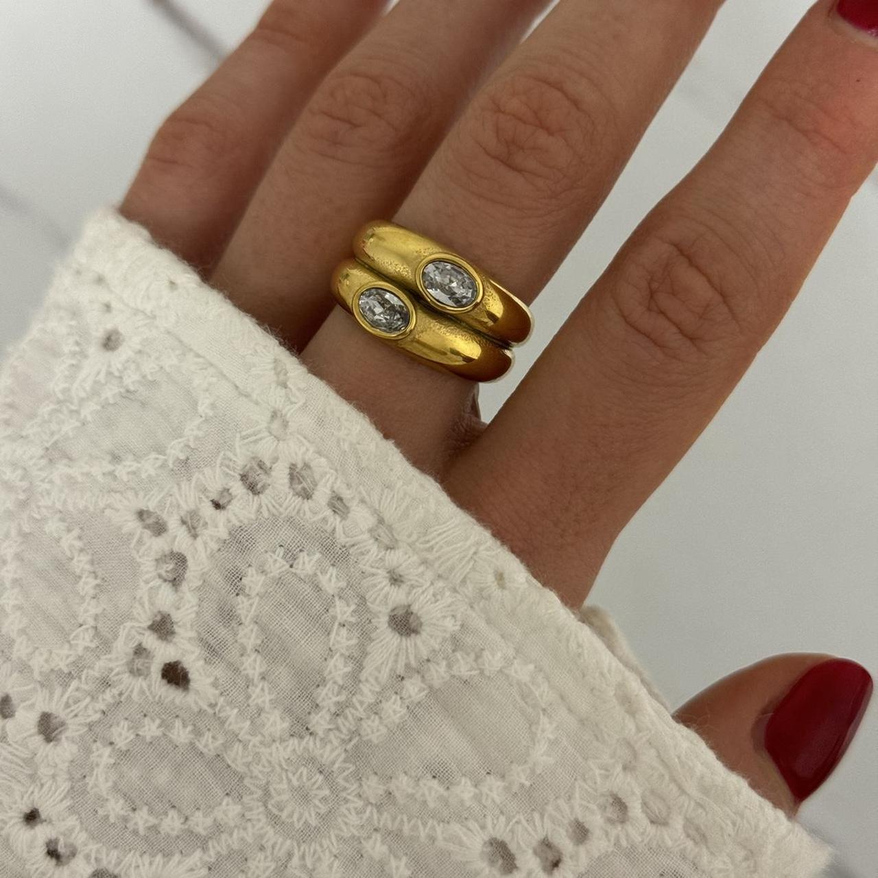 Vintage inspired Gold Double Ring Zircon Stone