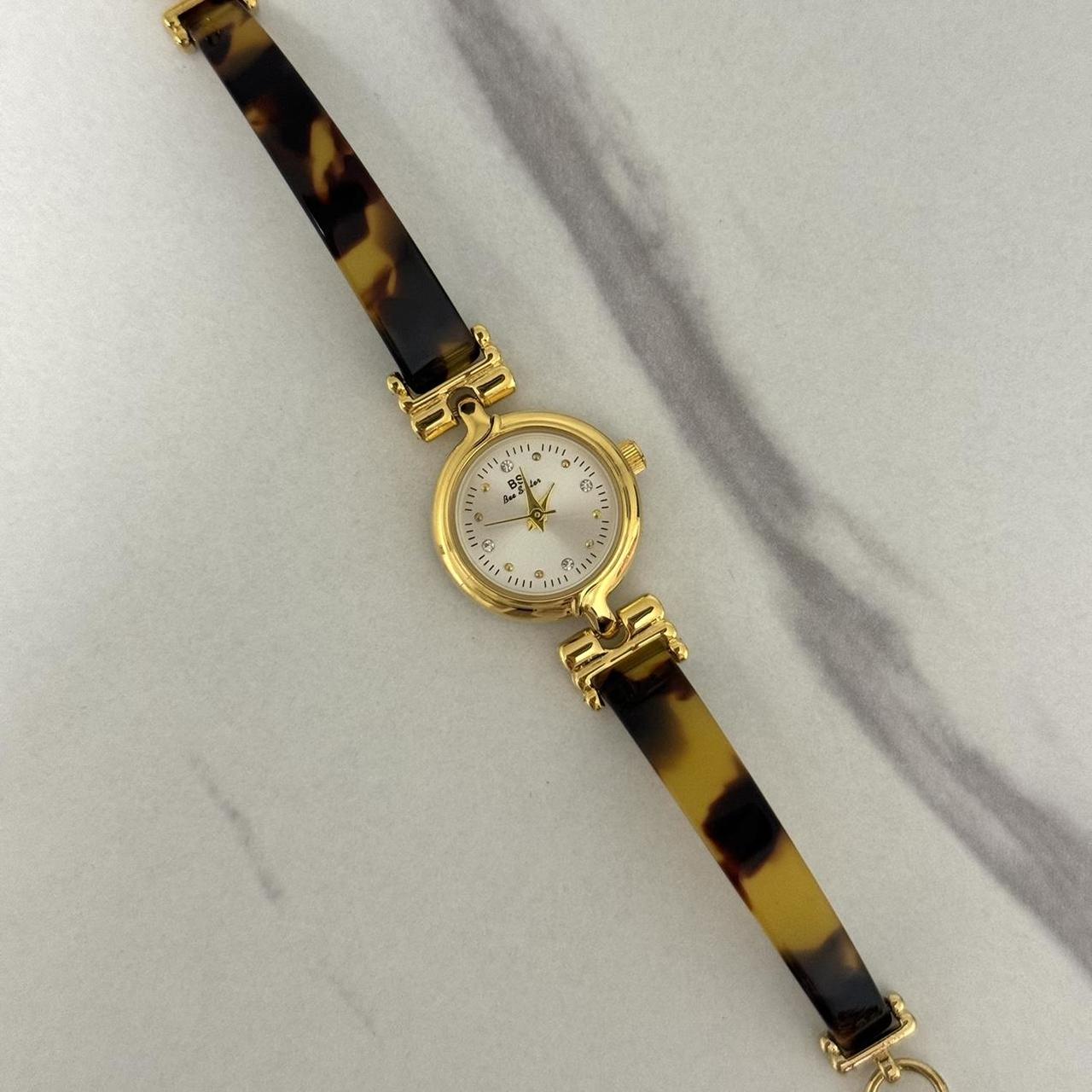 Round Brown/Gold Watch