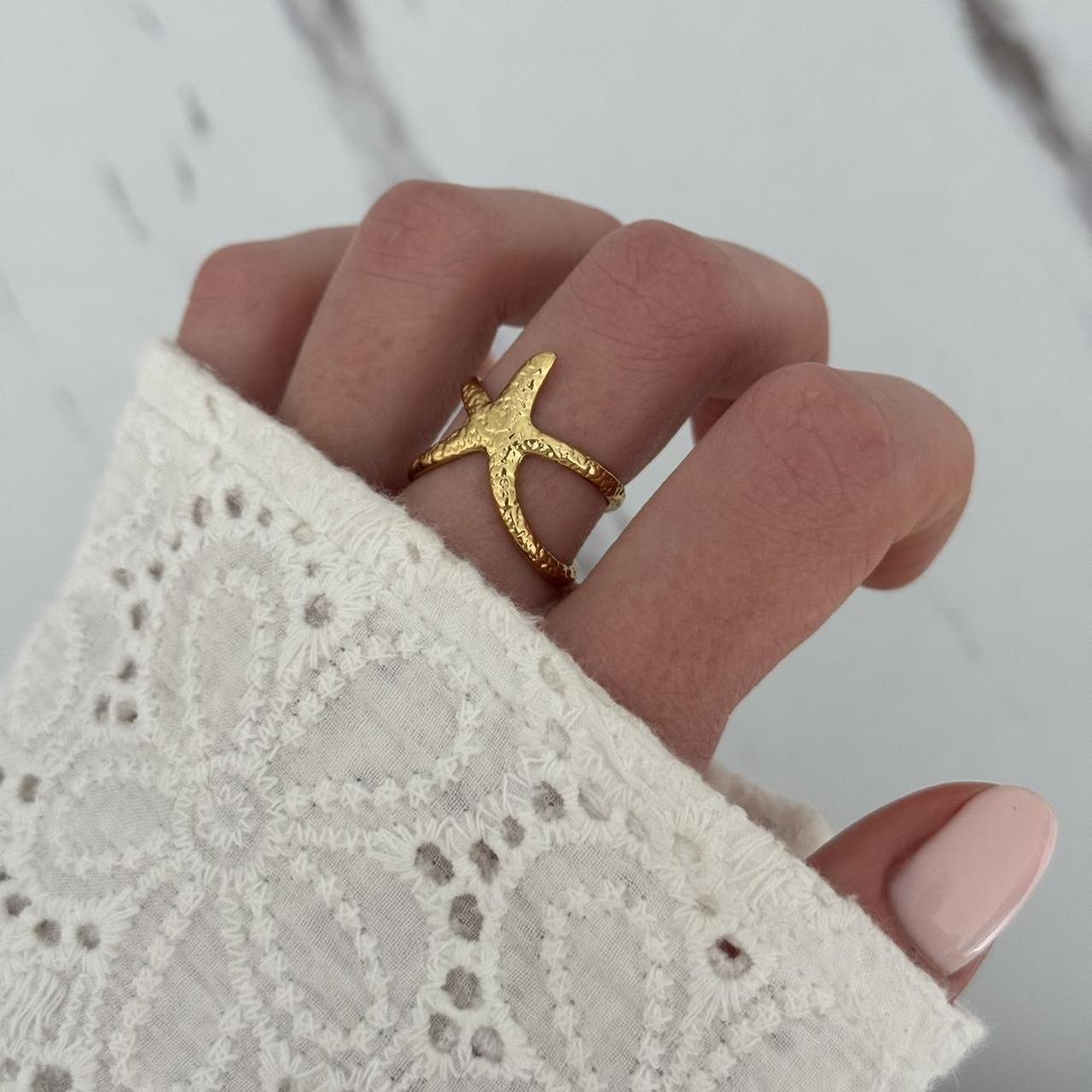 Gold Starfish Ring