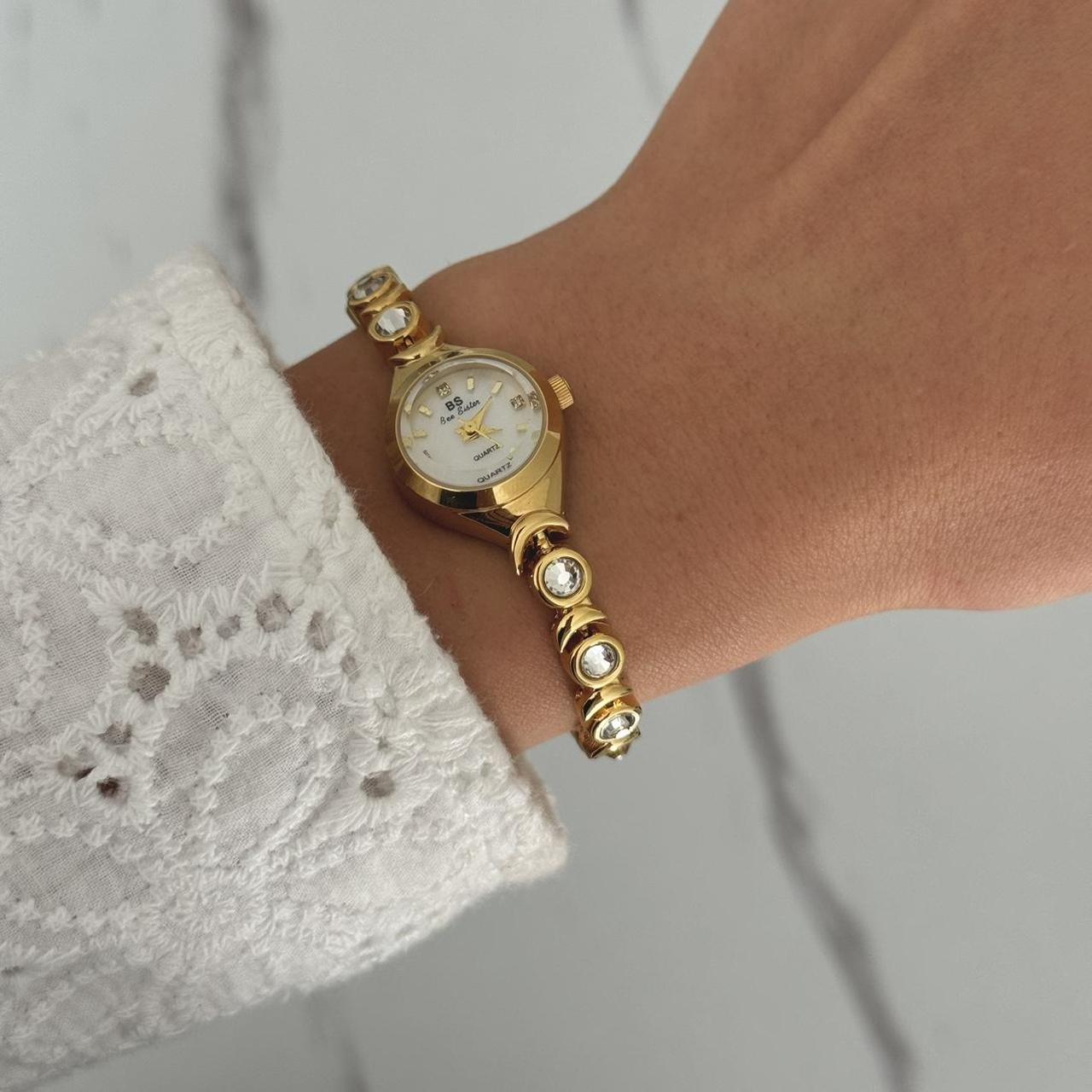 Watch White Zircon Stones