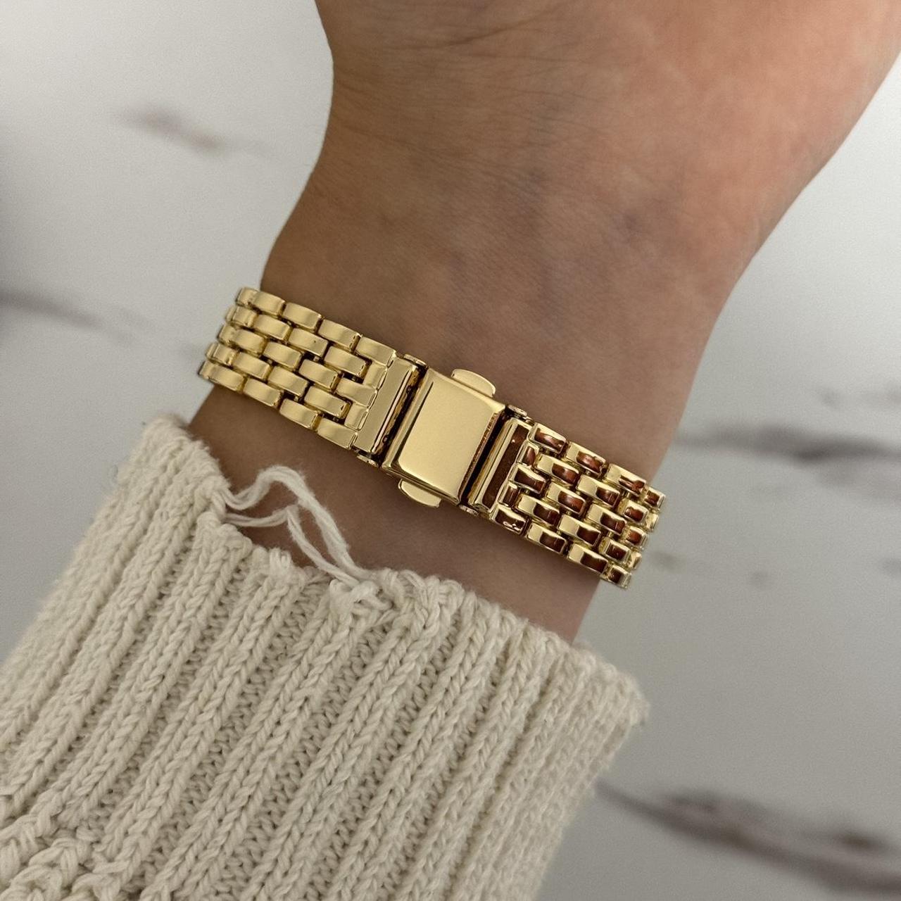 Vintage Vibe Square Gold Watch