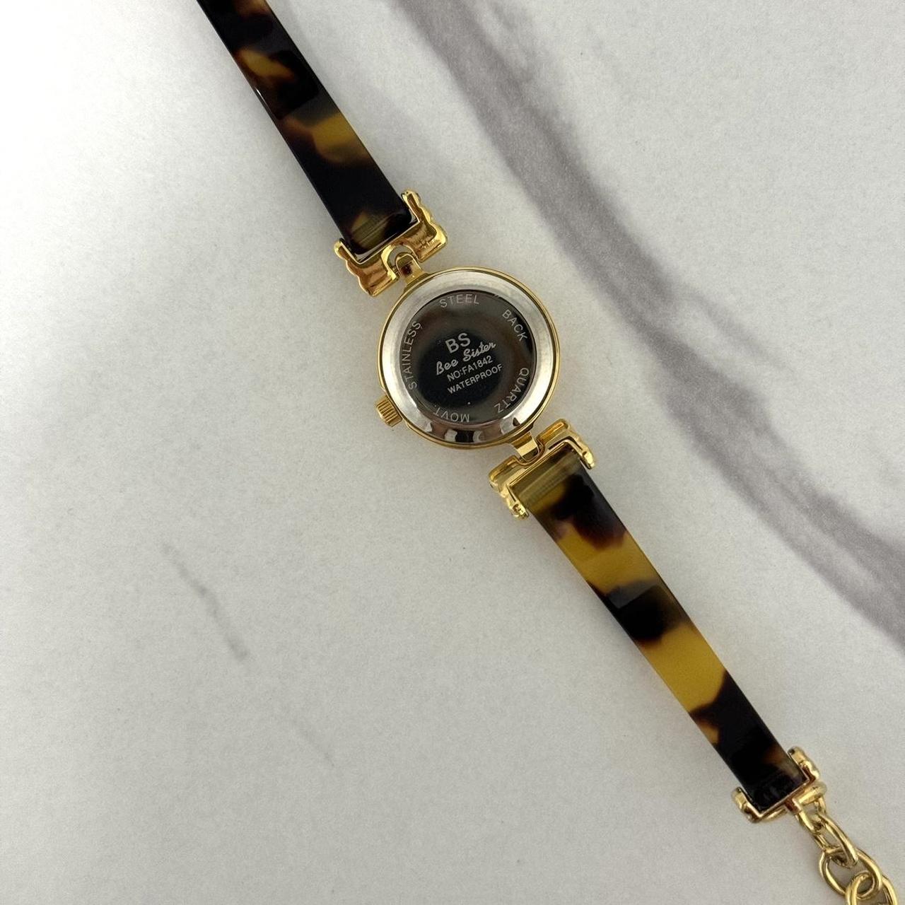 Round Brown/Gold Watch