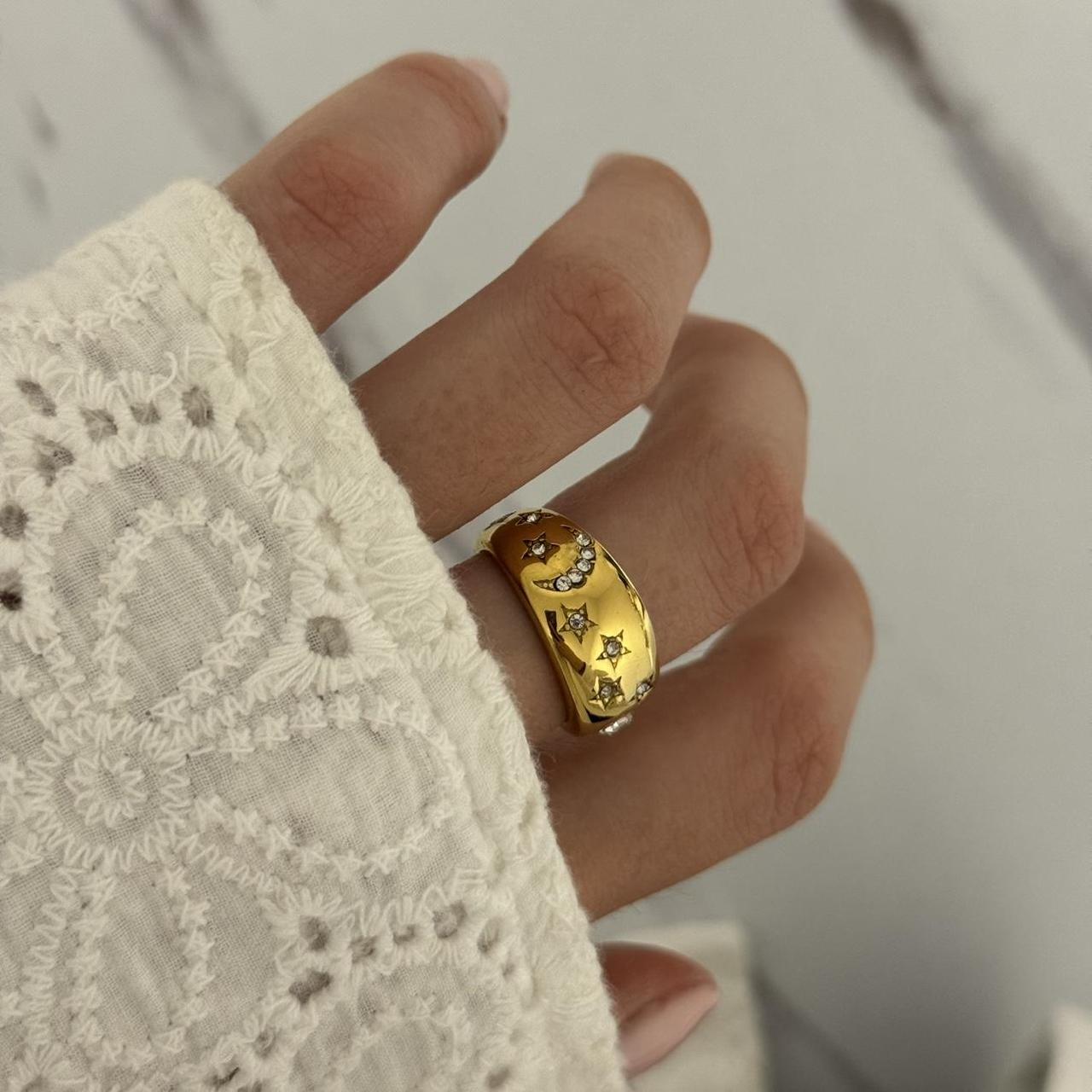 Gold Ring Zircon Stone