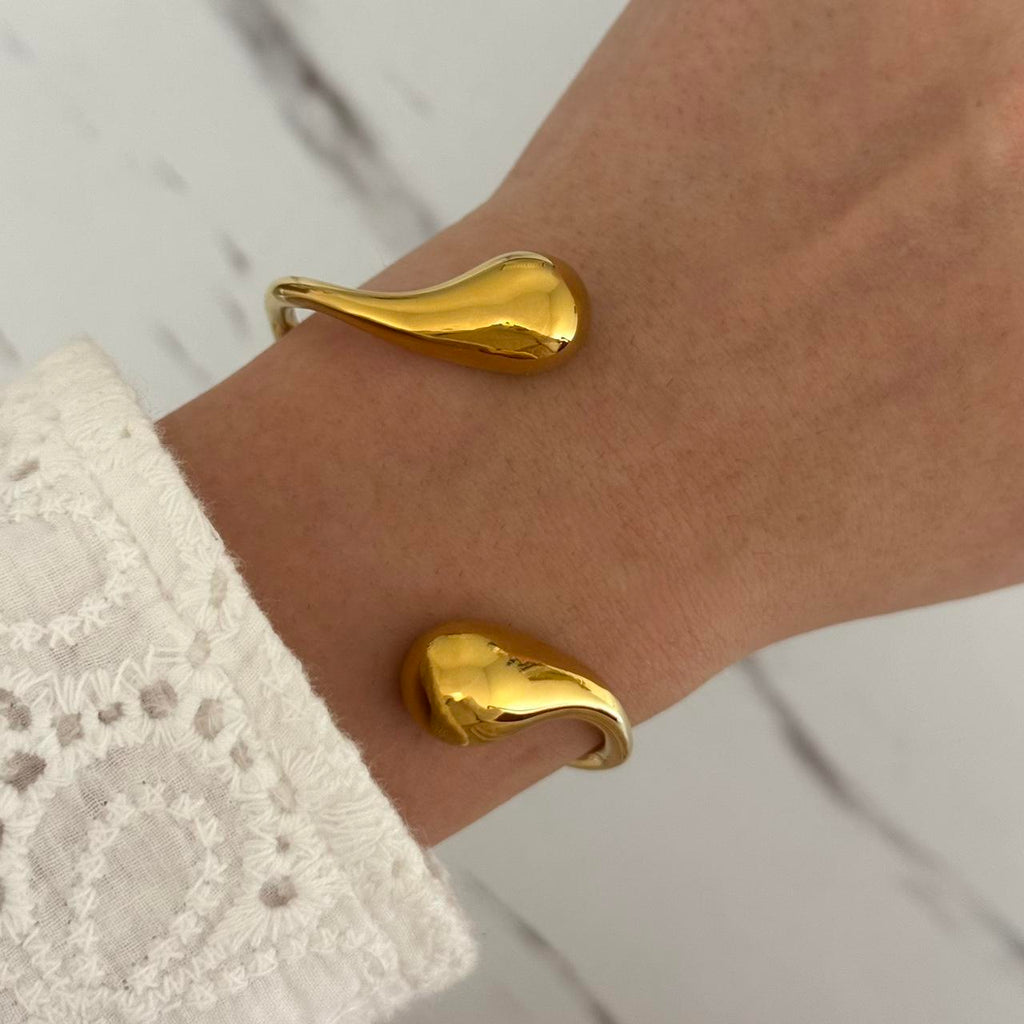 Gold Drops Bracelet