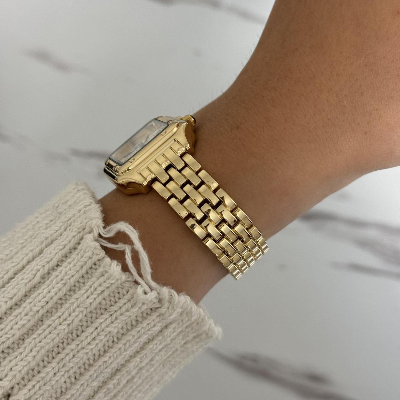 Vintage Vibe Square Gold Watch