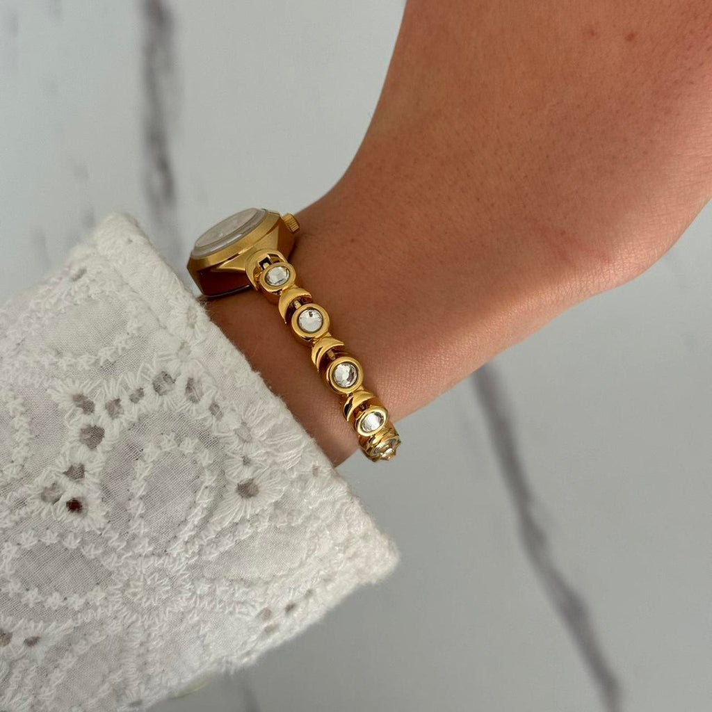 Watch White Zircon Stones