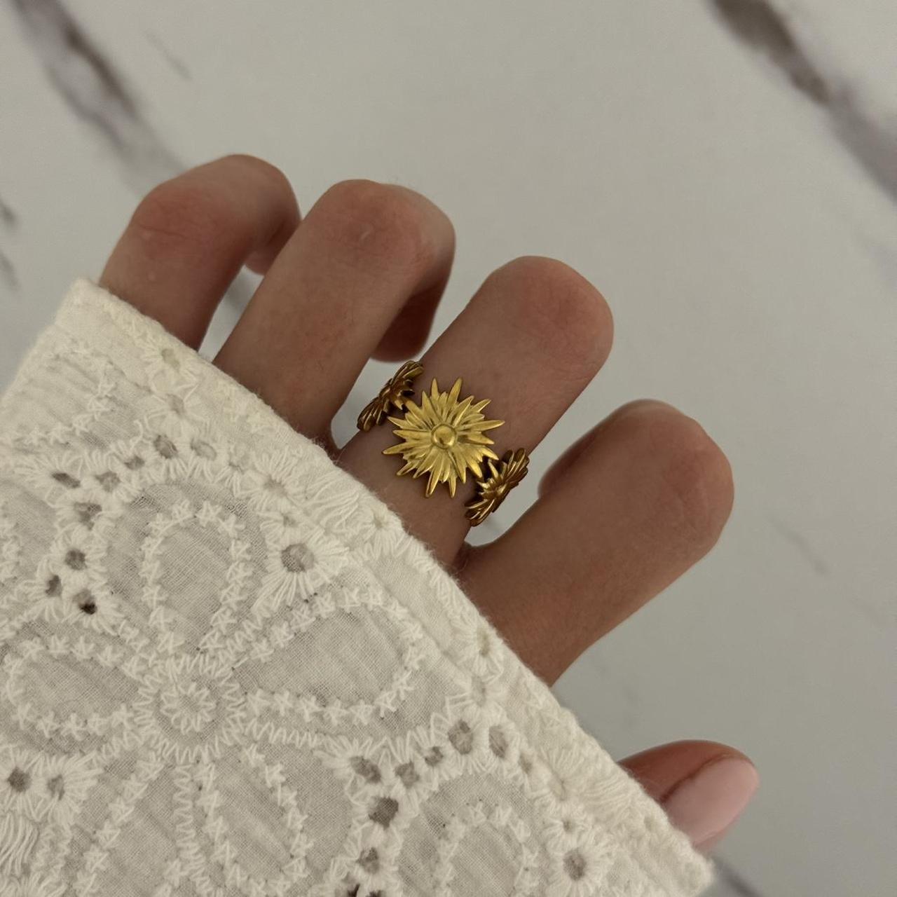 Gold Floral Ring