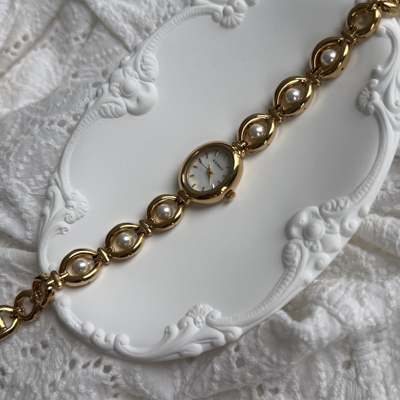 Gold mini watch pearls