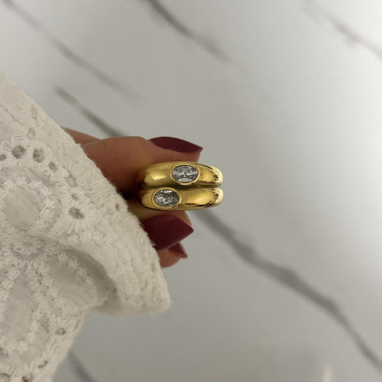 Vintage inspired Gold Double Ring Zircon Stone